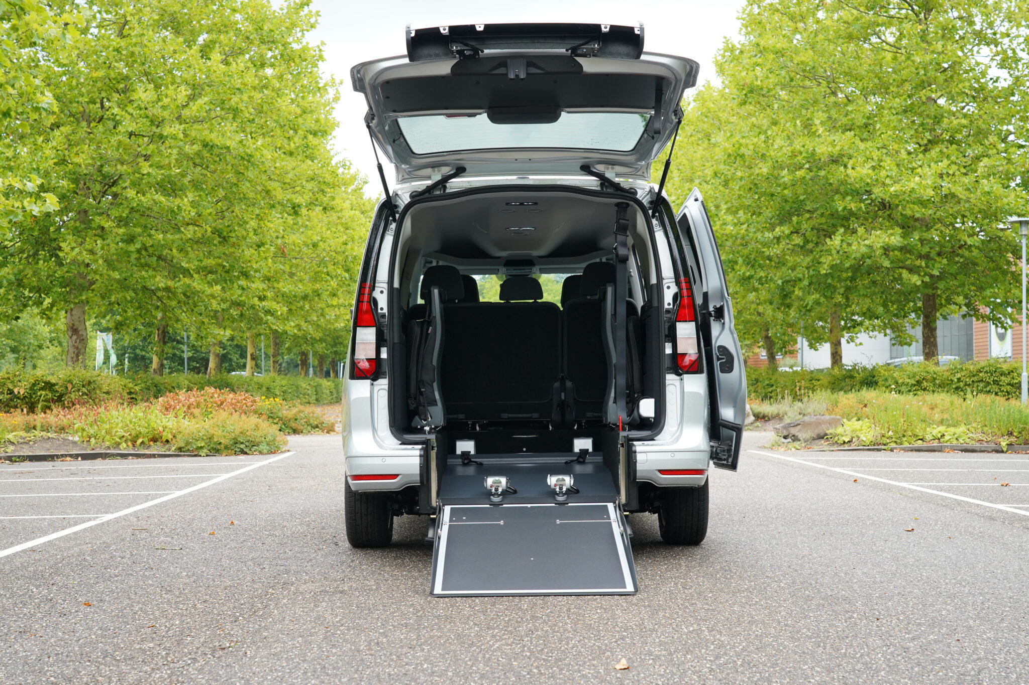 Ford Grand Tourneo Connect PHEV Hybride Rechargeable TPMR