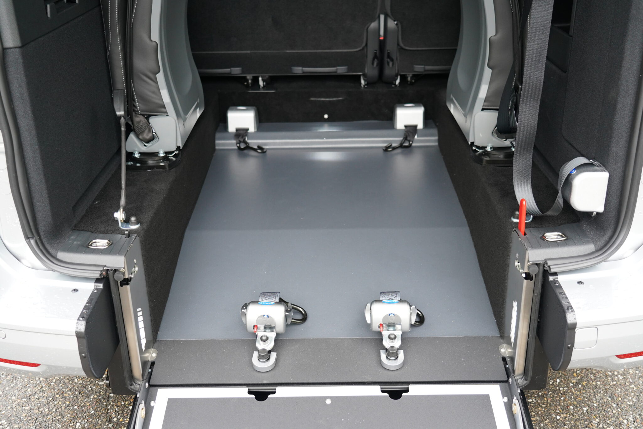 Ford Grand Tourneo Connect PHEV Hybride Rechargeable TPMR