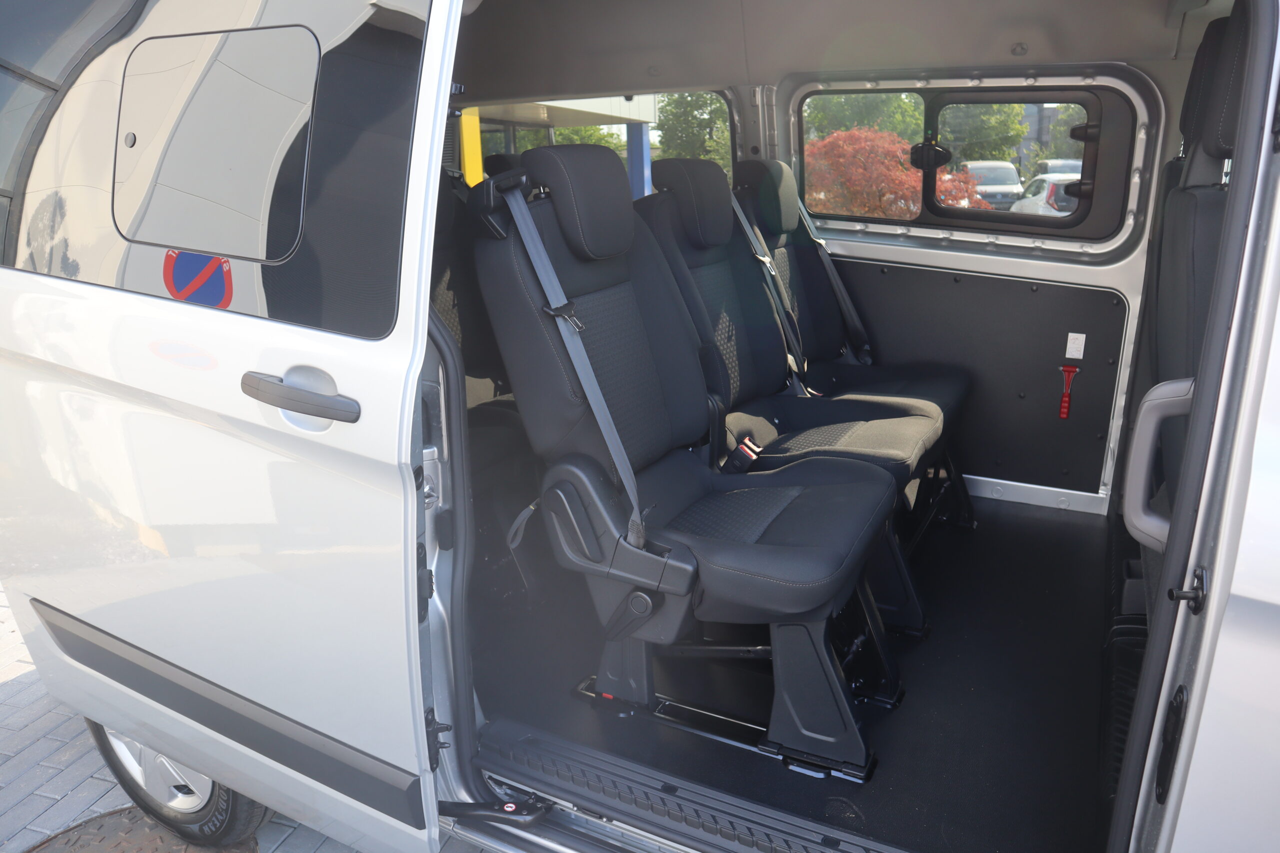 Ford Custom Transit Kombi L2H2 TPMR – Image 7