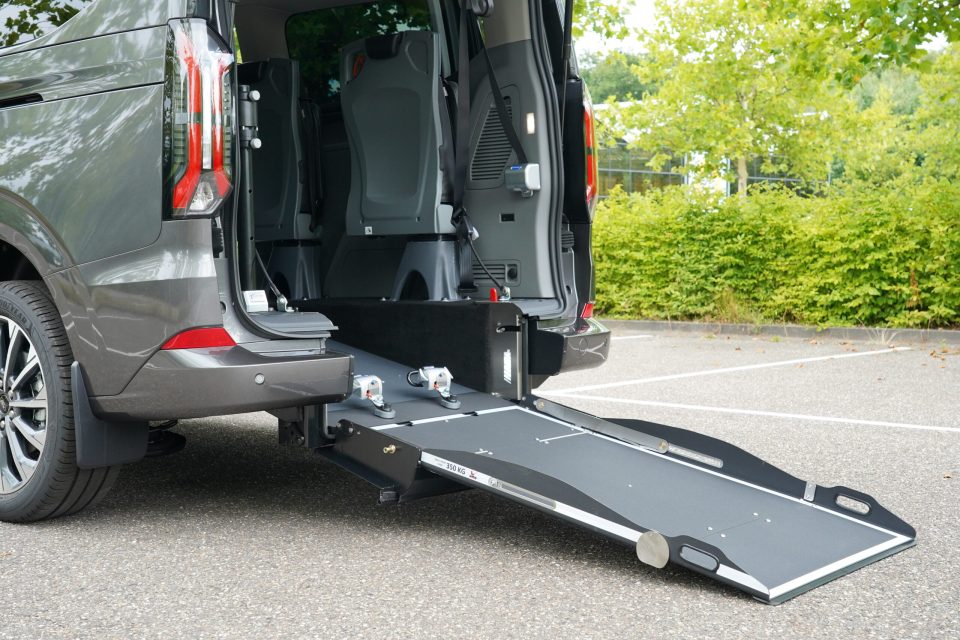 Ford Tourneo Custom PHEV Hybride Rechargeable TPMR
