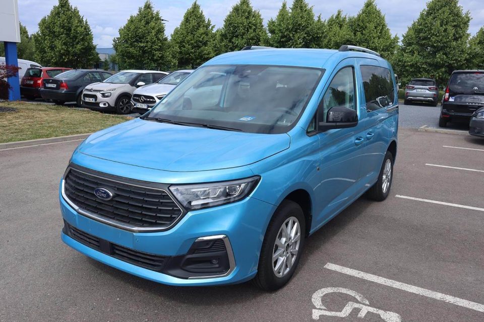 Ford Tourneo Connect TPMR 3/4 avant