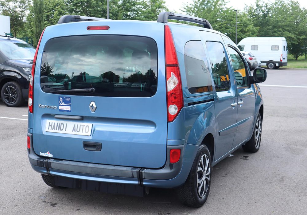 Renault Kangoo TPMR d'occasion vue arrière hayon fermé - véhicule handicap