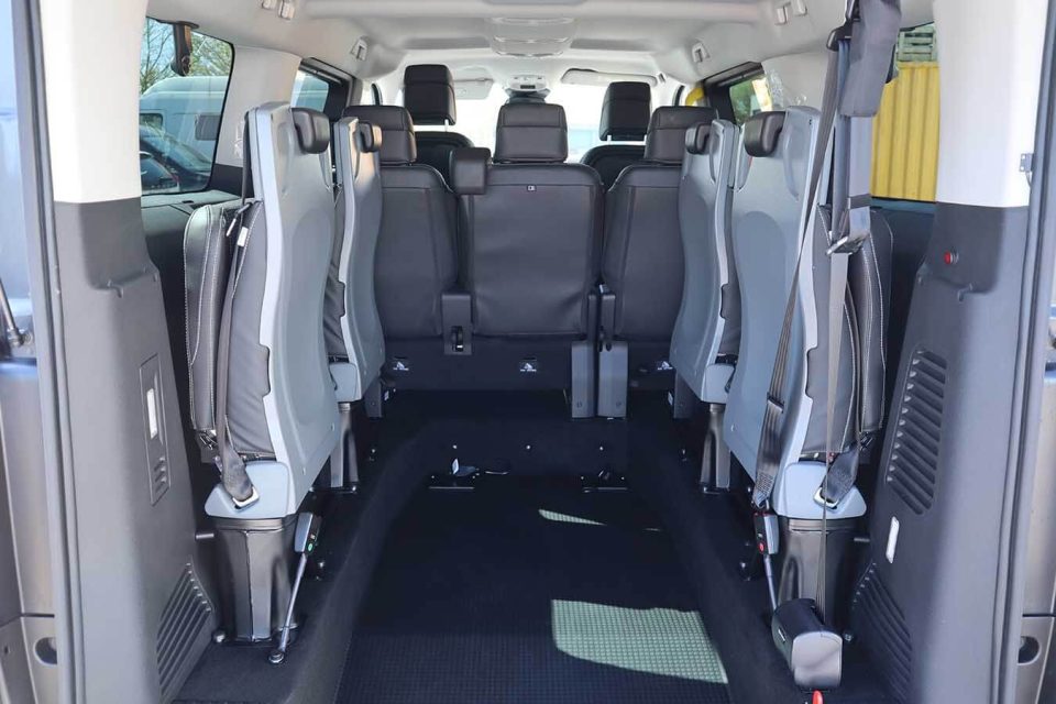 Peugeot Traveller Long TPMR