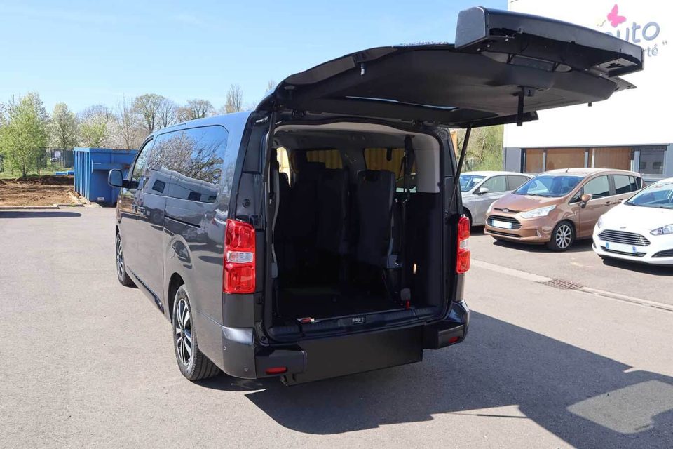 Peugeot Traveller Long TPMR