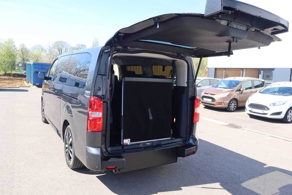 Peugeot Traveller Long TPMR