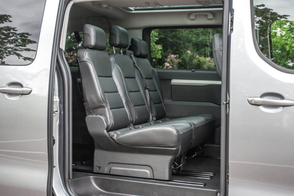Peugeot e-Expert Combi XL TPMR banquette